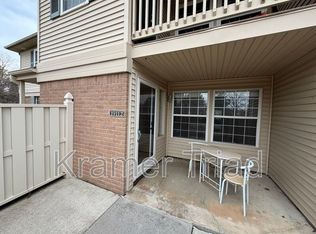 19112 Northridge Dr, Northville, MI 48167