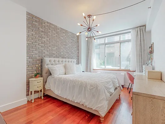 Sold by Digs Realty Group | media 13