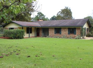 514 Old Scott Ln, Chattahoochee, FL 32324