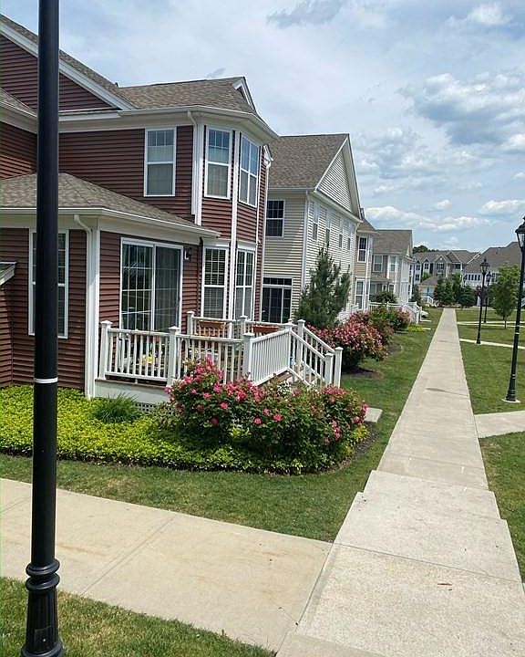 1st image of 2113 Simeon Howard Way #2113