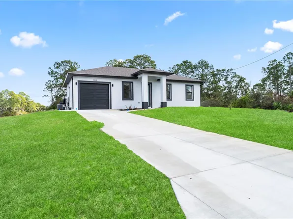 326 Louis Ave, Lehigh Acres, FL 33936