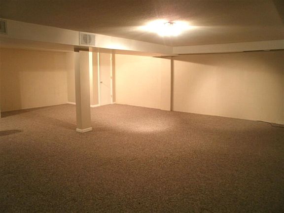 2nd image of 1094 N Penny Dr