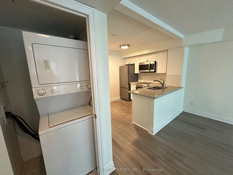 2121 Lake Shore Blvd W #816 — Photo 11