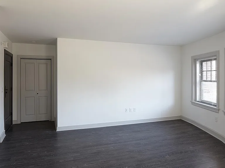 Dining/Living room