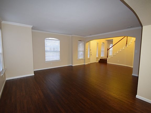 2nd image of 1608 Hill Creek Dr