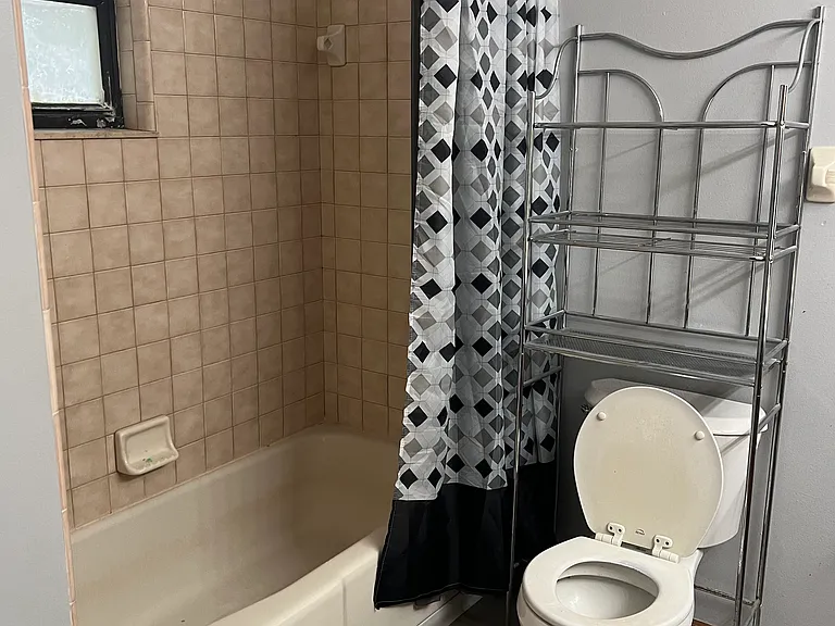 109 Clay Ave S — Photo 10
