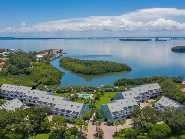 1355 Pinellas Bayway S APT 8, Tierra Verde, FL 33715