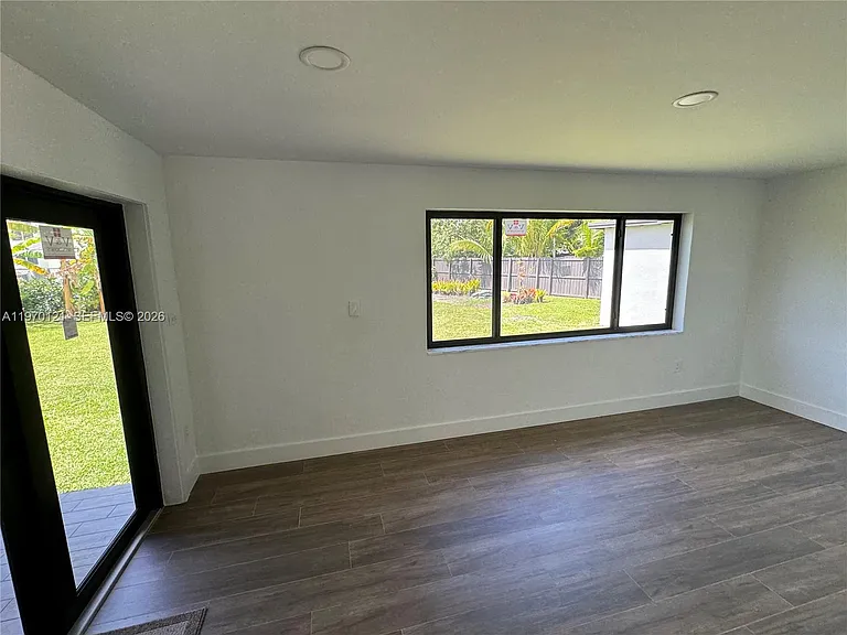 8400 SW 46th St #O — Photo 7