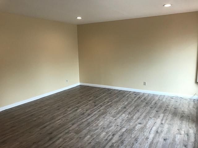 1st image of 2204 Crespi Ln