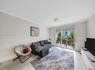 17145 N Bay Rd APT 4506, Sunny Isles Beach, FL 33160