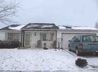 162 Country Wood Dr, Whiteland, IN
