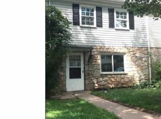 232 1st Ave, Richlandtown, PA 18955