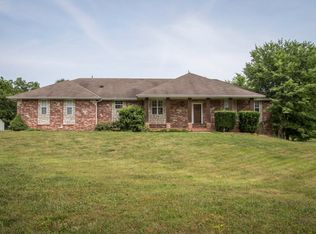 571 Autumn Cir, Rogersville, MO 65742
