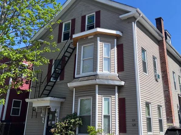 614 Front St Floor 3, Woonsocket, RI 02895