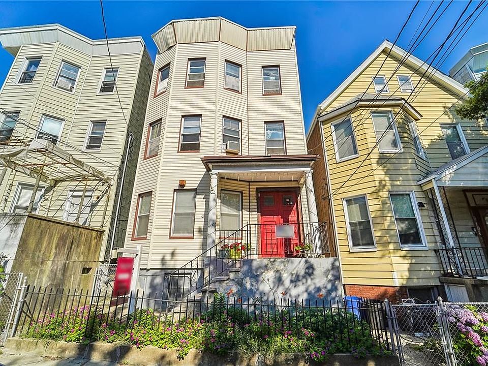 1st image of 43 Oak Street