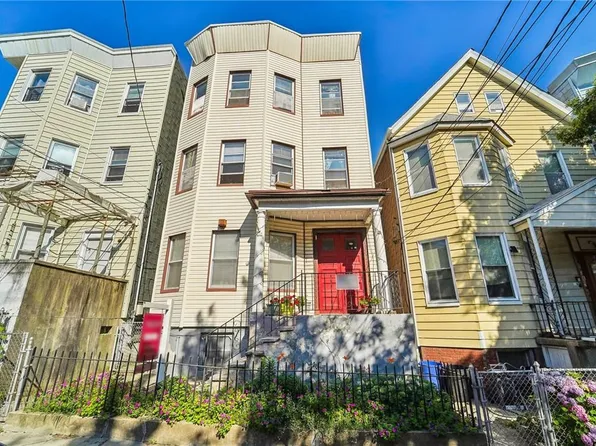 43 Oak Street, Yonkers, NY 10701