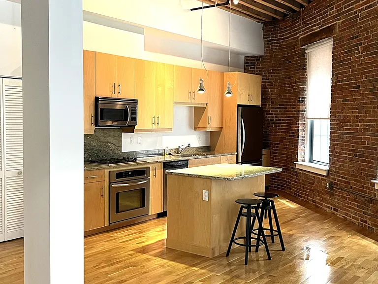 101 Broad St #2F — Photo 4