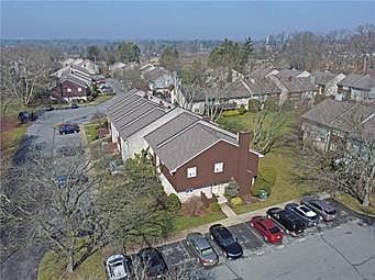 2nd image of 387 Carver Dr