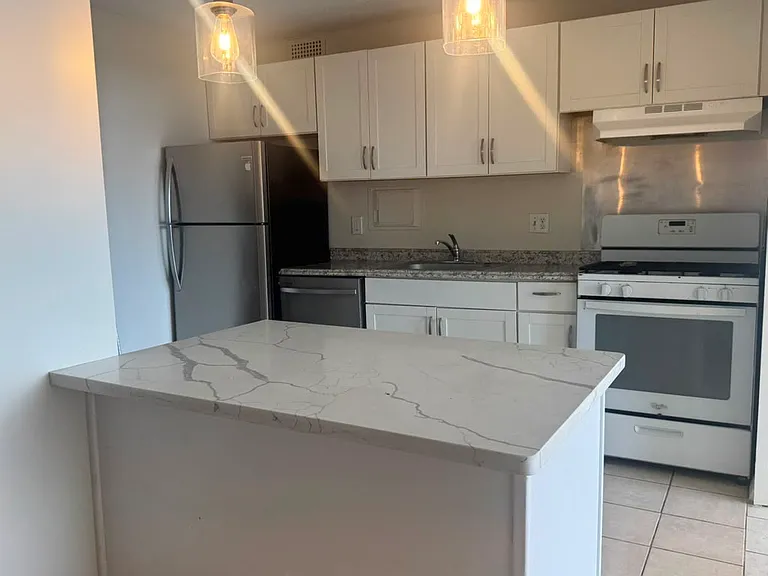 1836 Metzerott Rd #18 — Photo 2