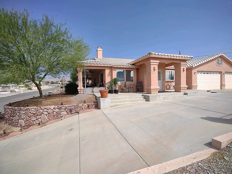 1st image of 3006 Saddleback Dr
