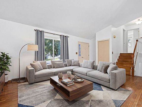 4th image of 2284 Briarhill Dr