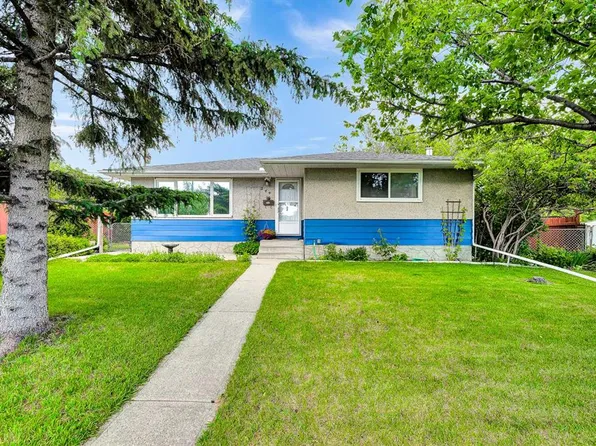 244 W Travis Pl NE, Calgary, AB T2K 3W4