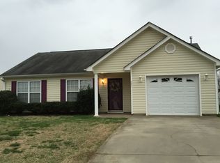 221 Waxberry Ct, Boiling Springs, SC 29316