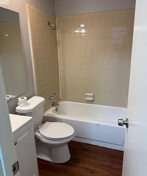629 Carriagehouse Ln #H-1 — Photo 7