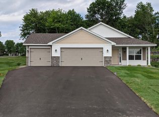 12550 Shenandoah Blvd NW, Coon Rapids, MN 55448