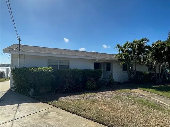 3900 14th Ln NE, Saint Petersburg, FL 33703