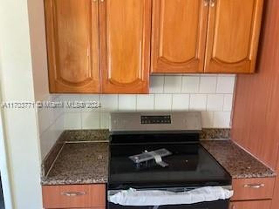 1st image of 14710 S Spur Dr