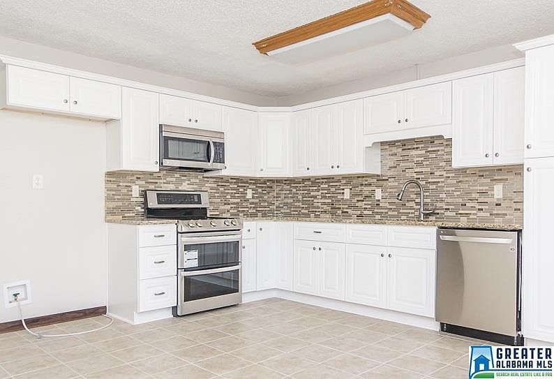 1st image of 3543 Deerfield Dr