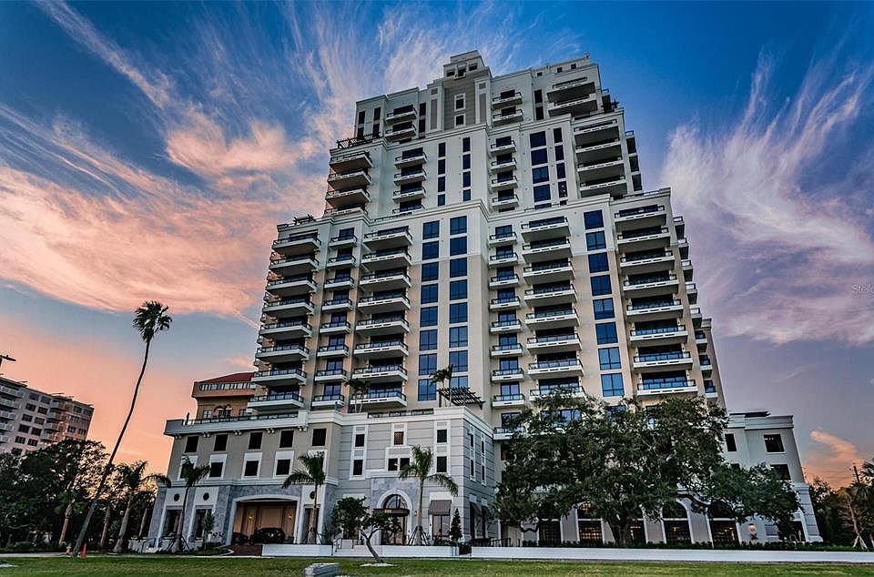 1st image of 2103 BAYSHORE BOULEVARD #1805