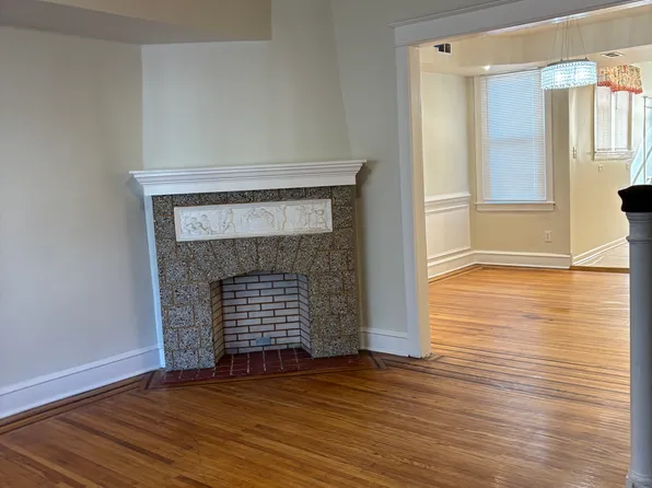 226 E Comly St, Philadelphia, PA 19120