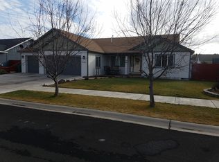 5140 Regency Dr, Klamath Falls, OR 97603