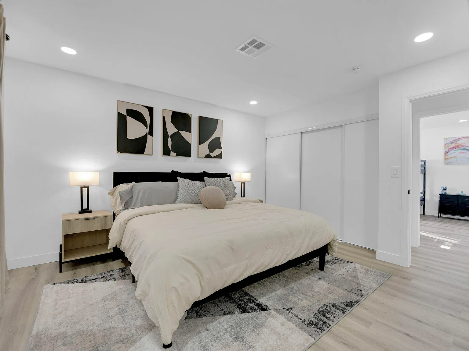 4 bed, 2.0 bath, 1522 sqft, $1,512 — Photo 1