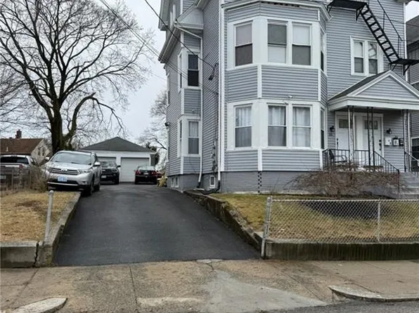 86-88 Rand St, Central Falls, RI 02863