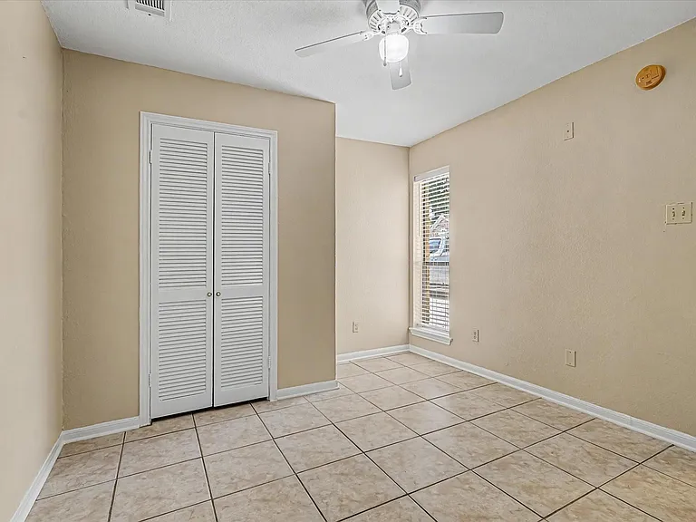 7315 Foxside Ln — Photo 29