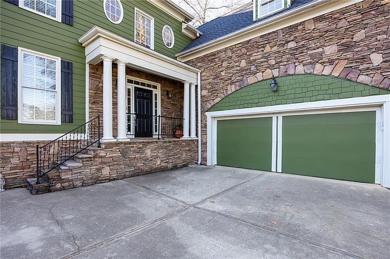 1st image of 1707 Kenbrook Ct NW