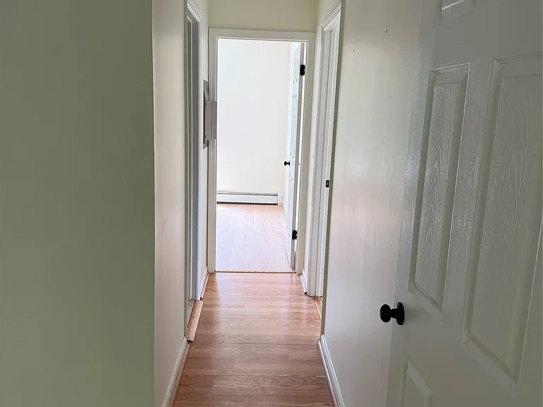2 Lexington Hl #10 — Photo 7