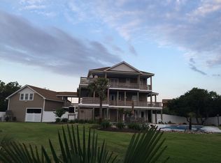 300 Ridgeview Way, Nags Head, NC 27959