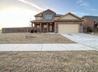 2409 Rosa Cir, Yukon, OK 73099