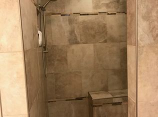 2000 Saline Rd, Fenton, MO 63026