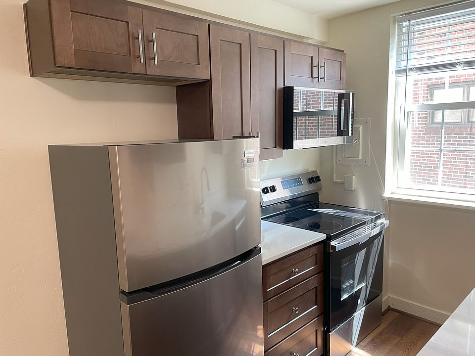Kitchen left side