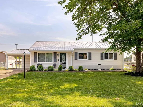 211 Weber Dr, Eureka, MO 63025