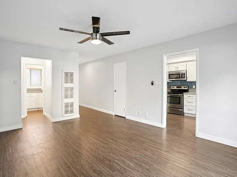 123 California Ave — Photo 31