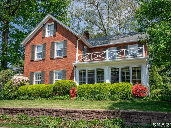 154 Steele Road, West Hartford, CT 06119