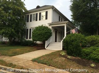 2 Crabapple Ct, Greenville, SC 29605