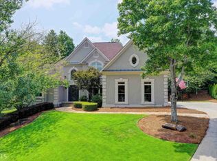6940 Blackthorn Ln, Suwanee, GA 30024