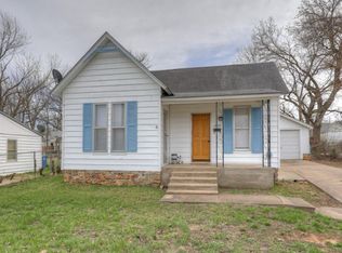 1016 Sycamore St #1, Carthage, MO 64836